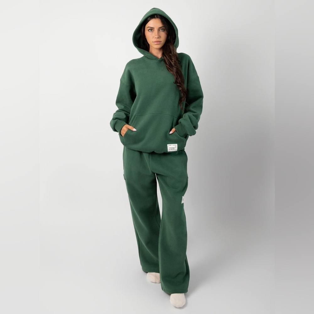 Comfrt Affirmation Collection Set in Hunter
